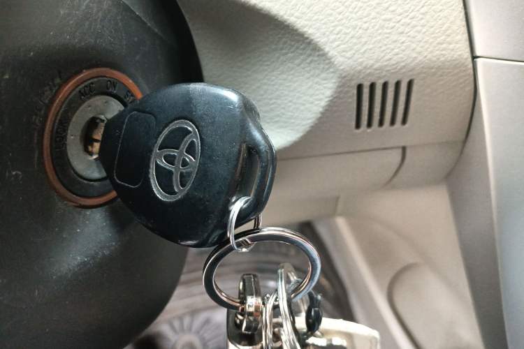 Used Toyota Corolla 2011 1.6L Manual GL Vehicle Key