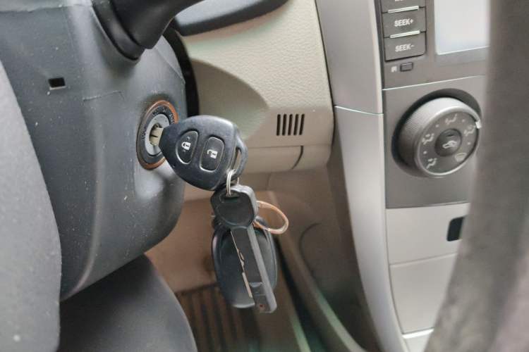 Used Toyota Corolla 2011 1.6L Manual GL Vehicle Key
