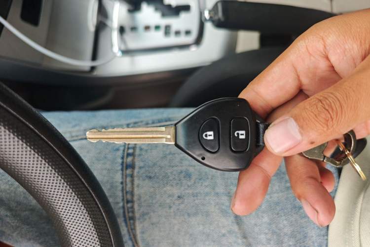Used Toyota Corolla 2011 1.6L Automatic GL Vehicle Key