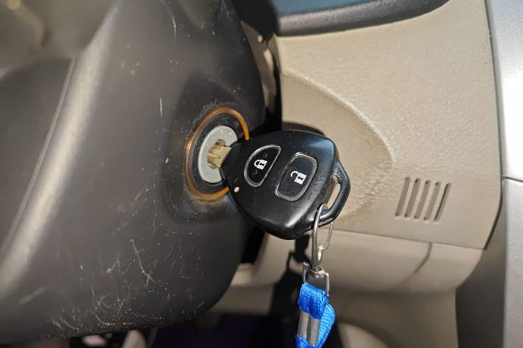Used Toyota Corolla 2011 1.6L Manual GL Vehicle Key