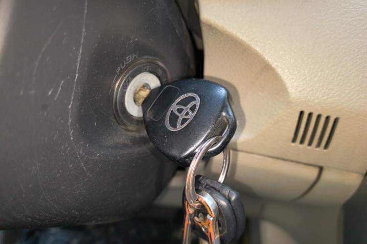 Used Toyota Corolla 2011 1.6L Automatic GL Vehicle Key