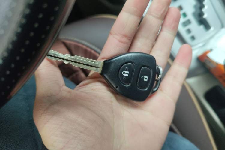 Used Toyota Corolla 2011 1.6L Automatic GL Vehicle Key