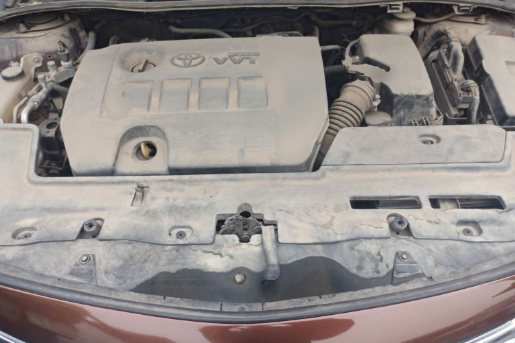 Used Toyota Corolla 2011 1.6L Automatic GL Engine Bay