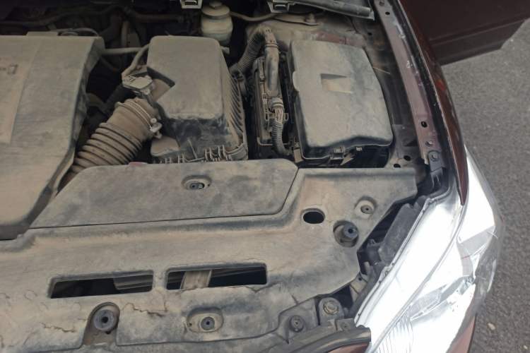 Used Toyota Corolla 2011 1.6L Automatic GL Engine Bay Left