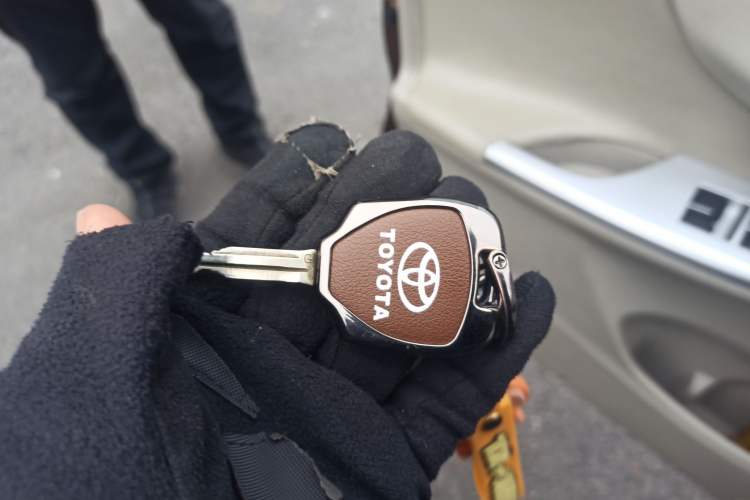 Used Toyota Corolla 2011 1.6L Automatic GL Vehicle Key