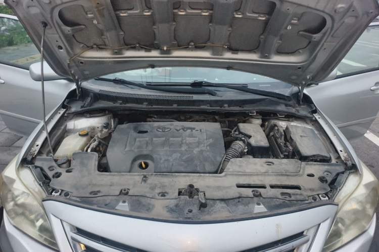 Used Toyota Corolla 2011 1.6L Manual GL Sunroof Edition Engine Bay