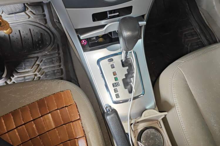 Used Toyota Corolla 2011 1.6L Automatic GL Gear Lever