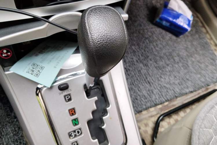 Used Toyota Corolla 2011 1.6L Automatic GL Gear Lever