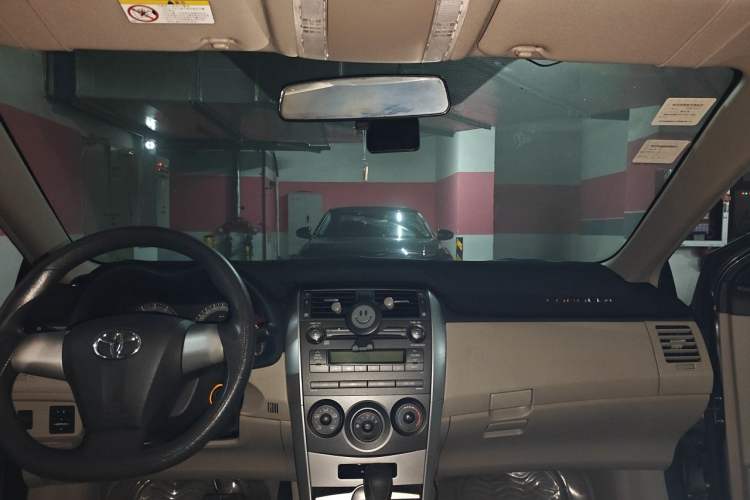 Used Toyota Corolla 2011 1.6L Automatic GL Headliner