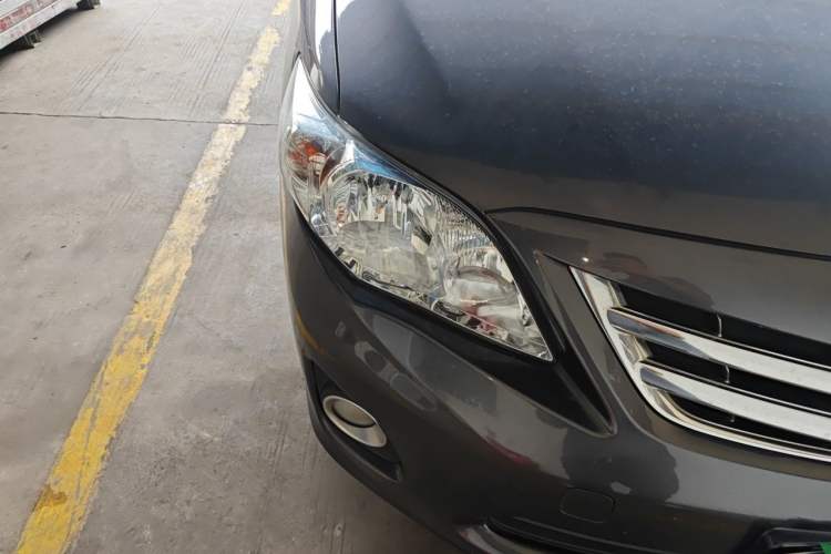 Used Toyota Corolla 2011 1.6L Automatic GL Right Front Headlight