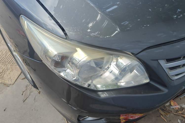 Used Toyota Corolla 2011 1.8L CVT GL-i Right Front Headlight