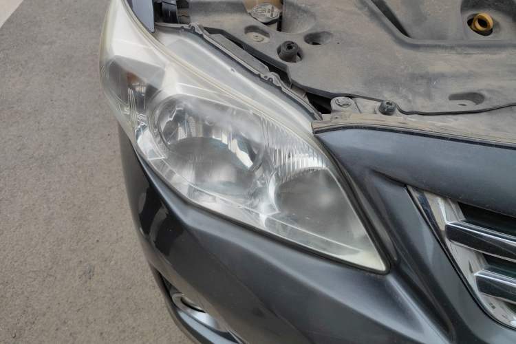 Used Toyota Corolla 2011 1.6L Automatic GL Right Front Headlight