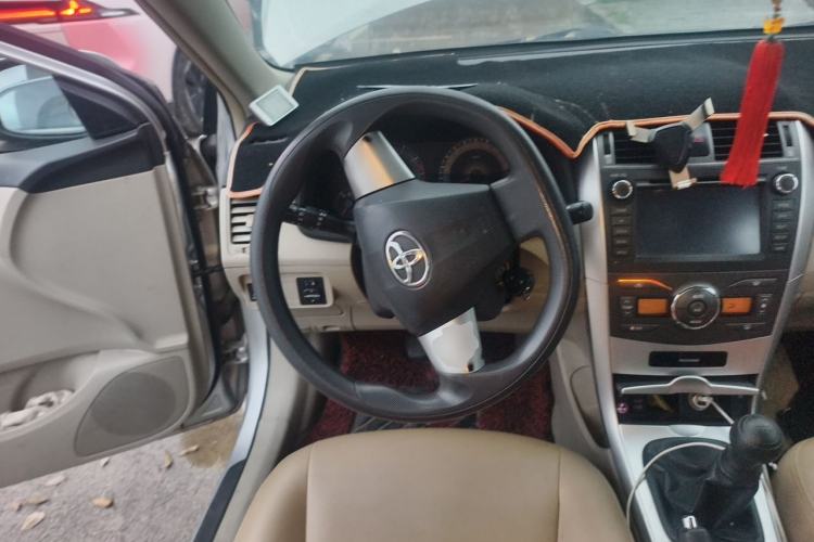 Used Toyota Corolla 2011 1.6L Manual GL Sunroof Edition Steering Wheel