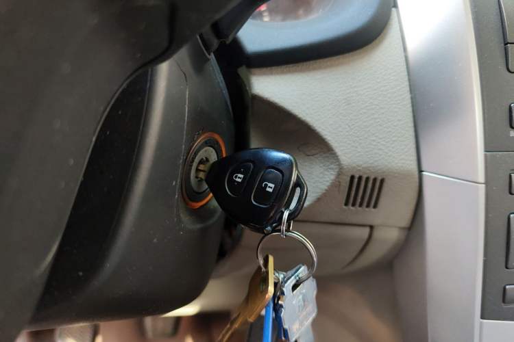 Used Toyota Corolla 2011 1.8L Manual GL-i Vehicle Key