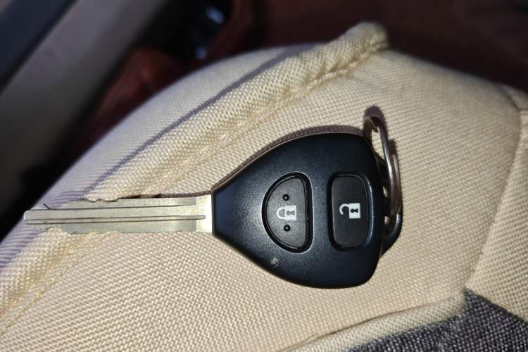 Used Toyota Corolla 2011 1.6L Manual GL Vehicle Key