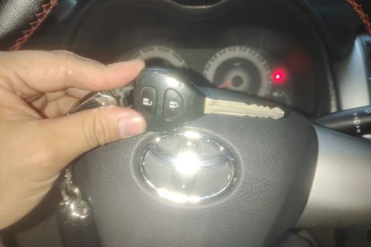 Used Toyota Corolla 2011 1.6L Automatic GL Vehicle Key