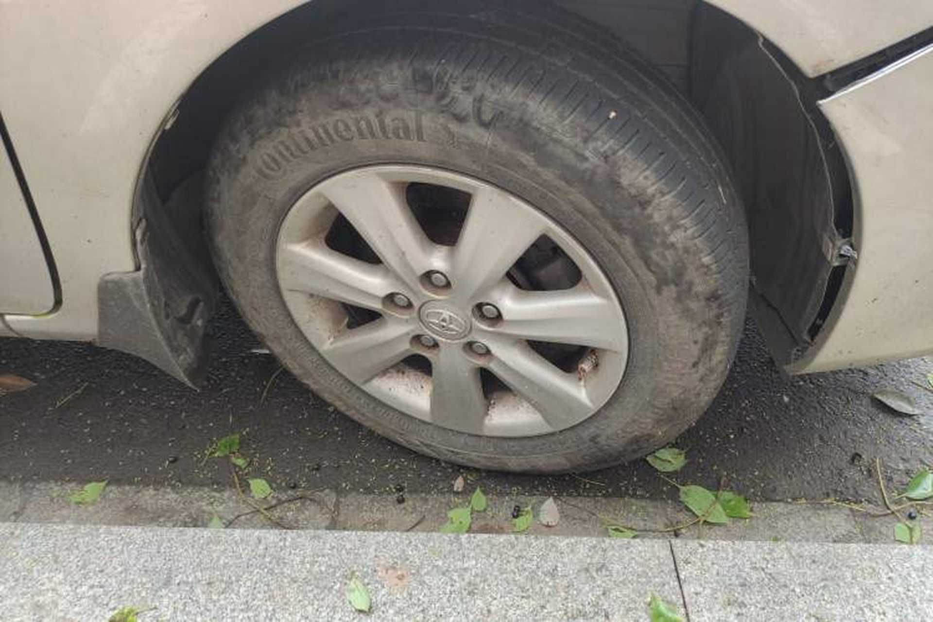 Used Toyota Corolla 2011 1.6L Automatic GL Right Front Wheel Hub