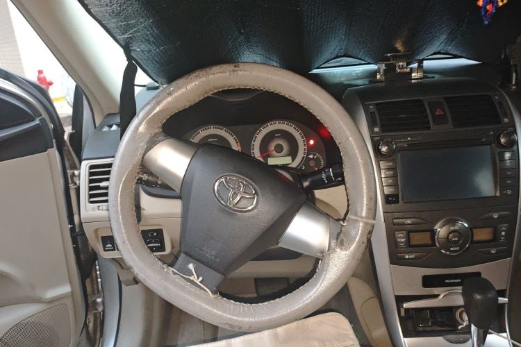 Used Toyota Corolla 2011 1.8L CVT GL-i Steering Wheel