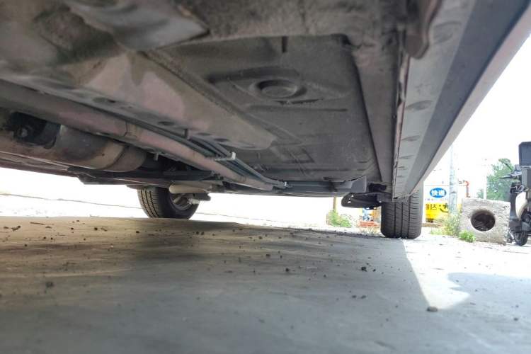Used Toyota Corolla 2011 1.6L Automatic GL Sunroof Version Chassis Front Left