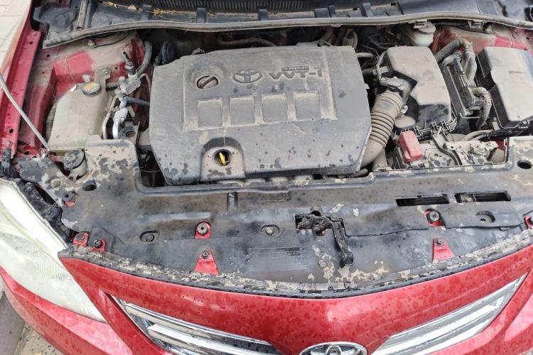 Used Toyota Corolla 2011 1.8L CVT GL-i Engine Bay