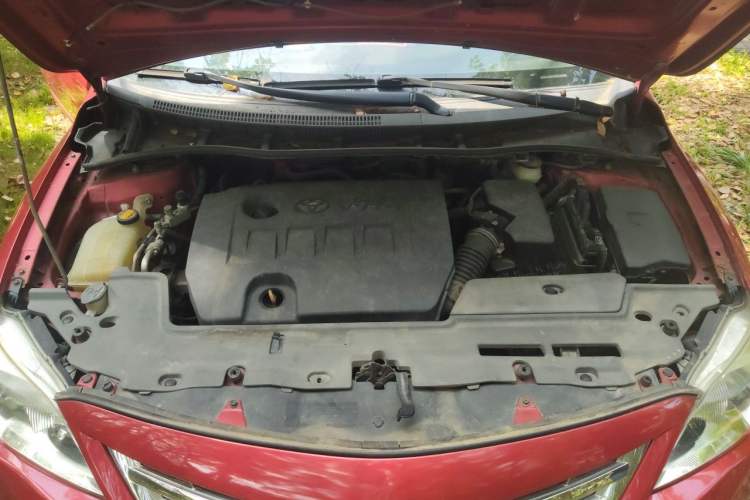 Used Toyota Corolla 2011 1.6L Manual GL Engine Bay