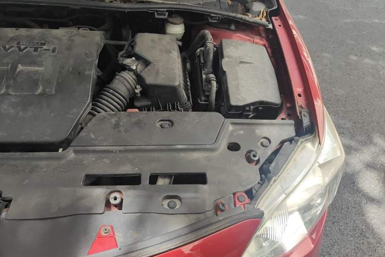Used Toyota Corolla 2011 1.6L Automatic GL Engine Bay Left