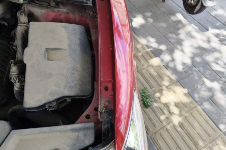 Used Toyota Corolla 2011 1.6L Automatic GL Sunroof Version Engine Bay Left