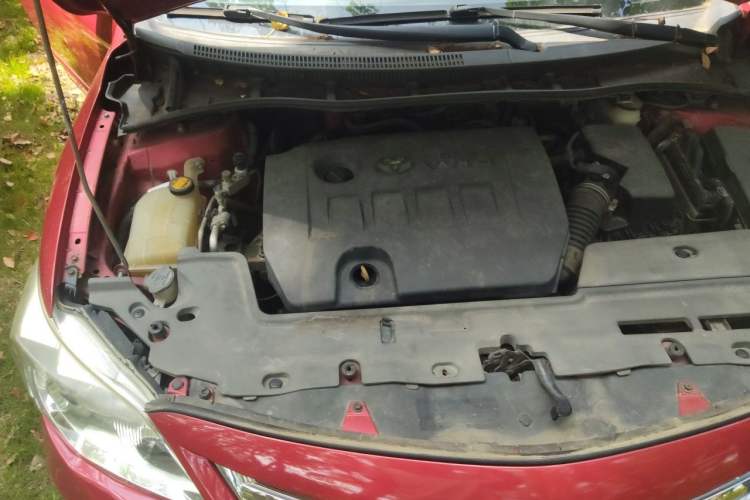Used Toyota Corolla 2011 1.6L Manual GL Engine Bay Right