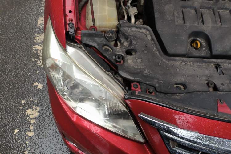 Used Toyota Corolla 2011 1.6L Automatic GL Engine Bay Right
