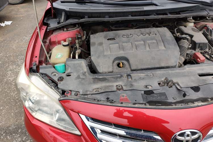 Used Toyota Corolla 2011 1.6L Automatic GL Engine Bay Right
