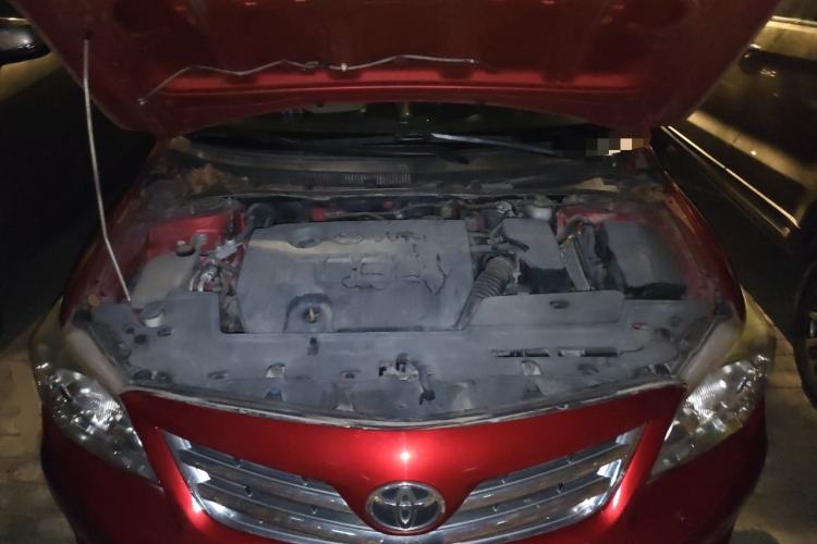 Used Toyota Corolla 2011 1.6L Automatic GL Sunroof Version Engine Bay