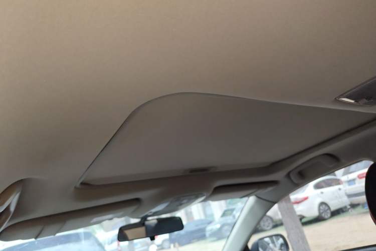 Used Toyota Corolla 2011 1.8L CVT GL-i Headliner