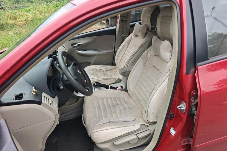 Used Toyota Corolla 2011 1.8L CVT GL-i Left Front Seat