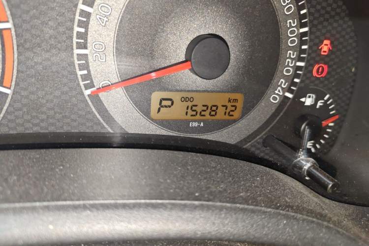 Used Toyota Corolla 2011 1.8L CVT GL-i Odometer Close Up
