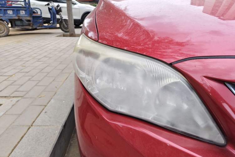Used Toyota Corolla 2011 1.8L CVT GL-i Right Front Headlight