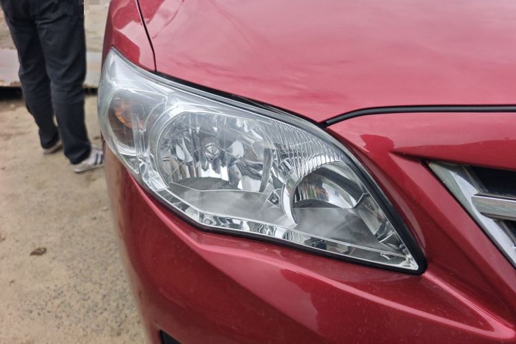 Used Toyota Corolla 2011 1.8L CVT GL-i Right Front Headlight