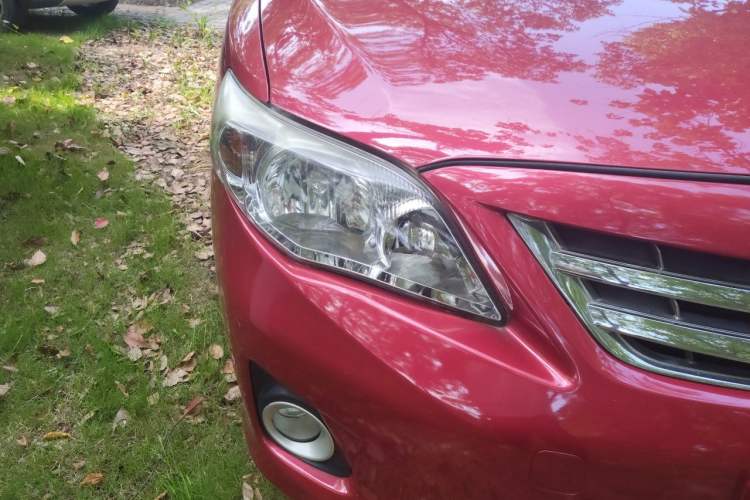 Used Toyota Corolla 2011 1.6L Manual GL Right Front Headlight