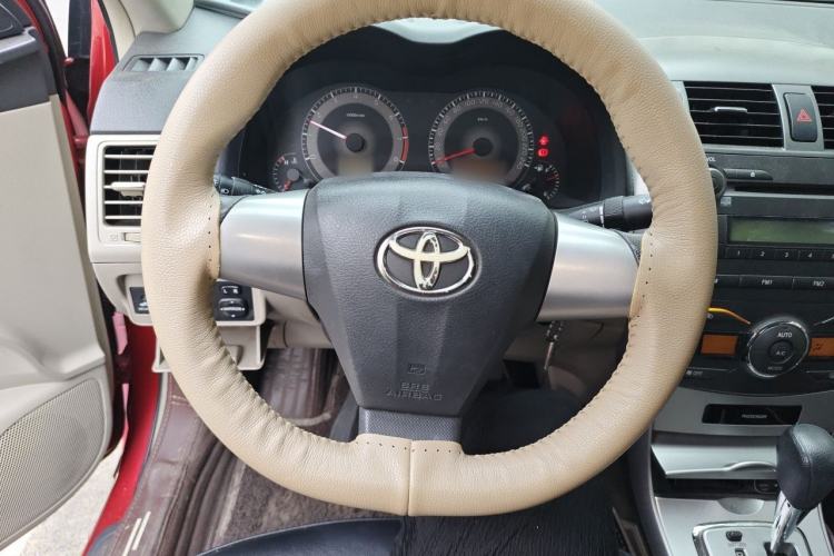 Used Toyota Corolla 2011 1.8L CVT GL-i Steering Wheel
