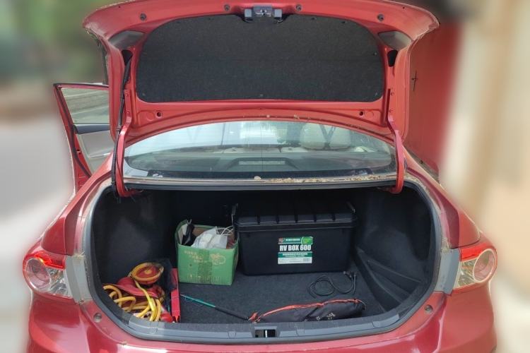 Used Toyota Corolla 2011 1.6L Automatic GL Sunroof Version Trunk