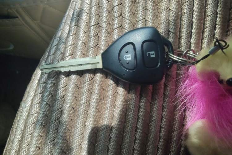 Used Toyota Corolla 2011 1.6L Manual GL Vehicle Key