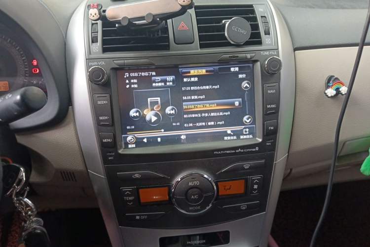 Used Toyota Corolla 2011 1.6L Automatic GL Sunroof Version Audio And AC Panel
