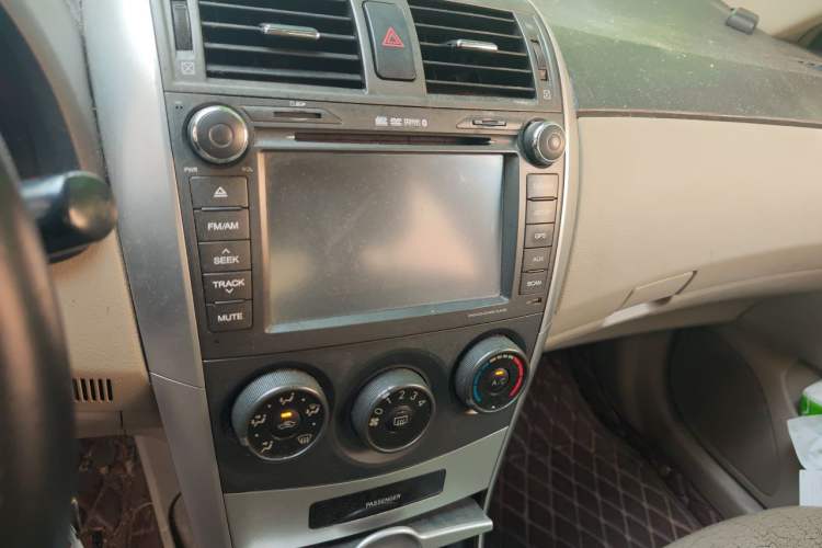 Used Toyota Corolla 2011 1.6L Manual GL Audio And AC Panel