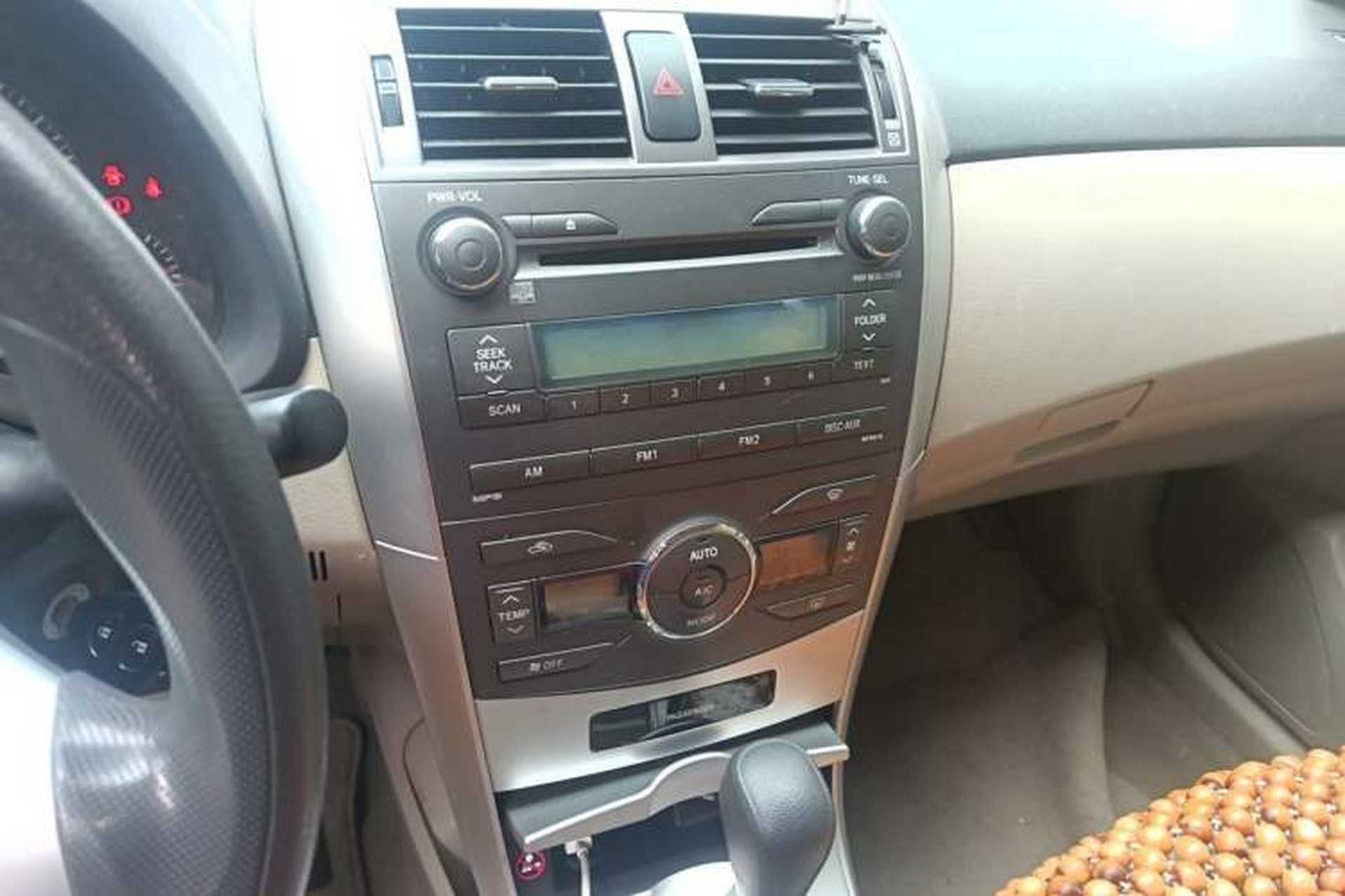 Used Toyota Corolla 2011 1.6L Automatic GL Sunroof Version Audio And AC Panel