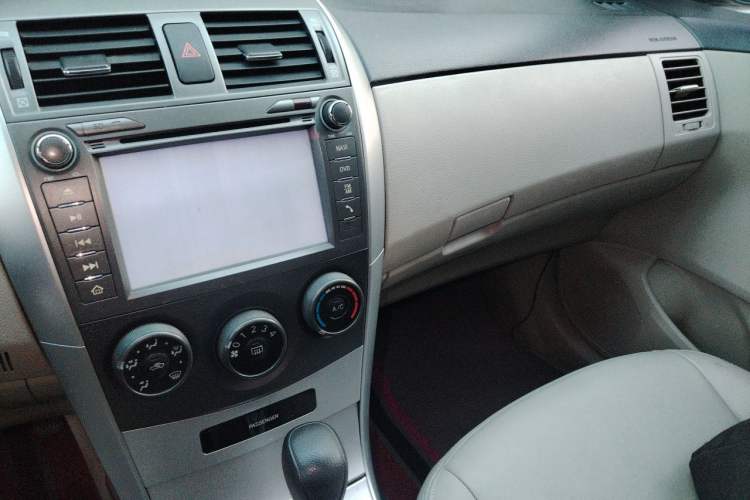 Used Toyota Corolla 2011 1.6L Automatic GL Audio And AC Panel
