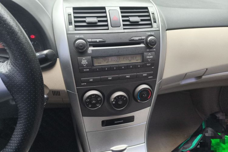 Used Toyota Corolla 2011 1.6L Manual GL Audio And AC Panel