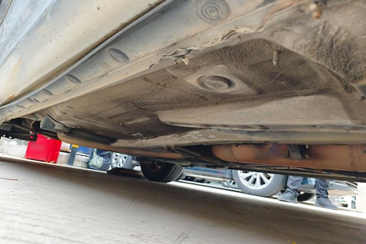 Used Toyota Corolla 2011 1.6L Automatic GL Chassis Front Right
