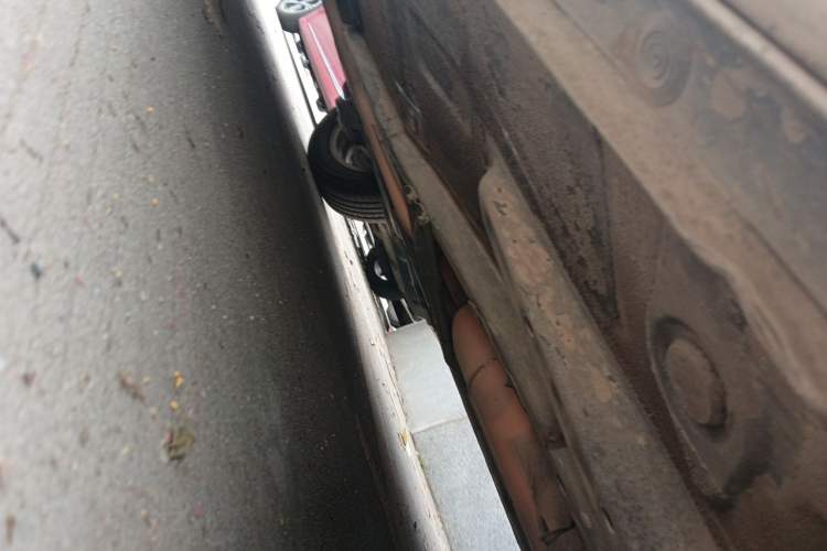 Used Toyota Corolla 2011 1.6L Manual GL Chassis Front Right