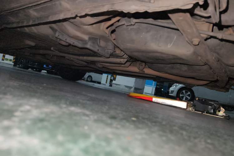 Used Toyota Corolla 2011 1.6L Automatic GL Sunroof Version Chassis Front Right