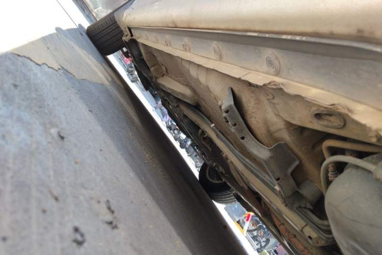 Used Toyota Corolla 2011 1.8L CVT GL-i Chassis Rear Left