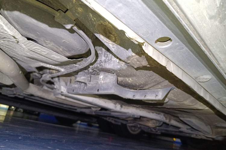 Used Toyota Corolla 2011 1.6L Automatic GL Chassis Rear Right